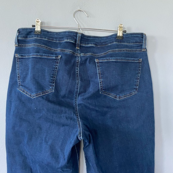 🛑SOLD NYDJ Not Your Daughter’s Jeans Marilyn Straight Leg Jean in Quinn Wash - Picture 6 of 8